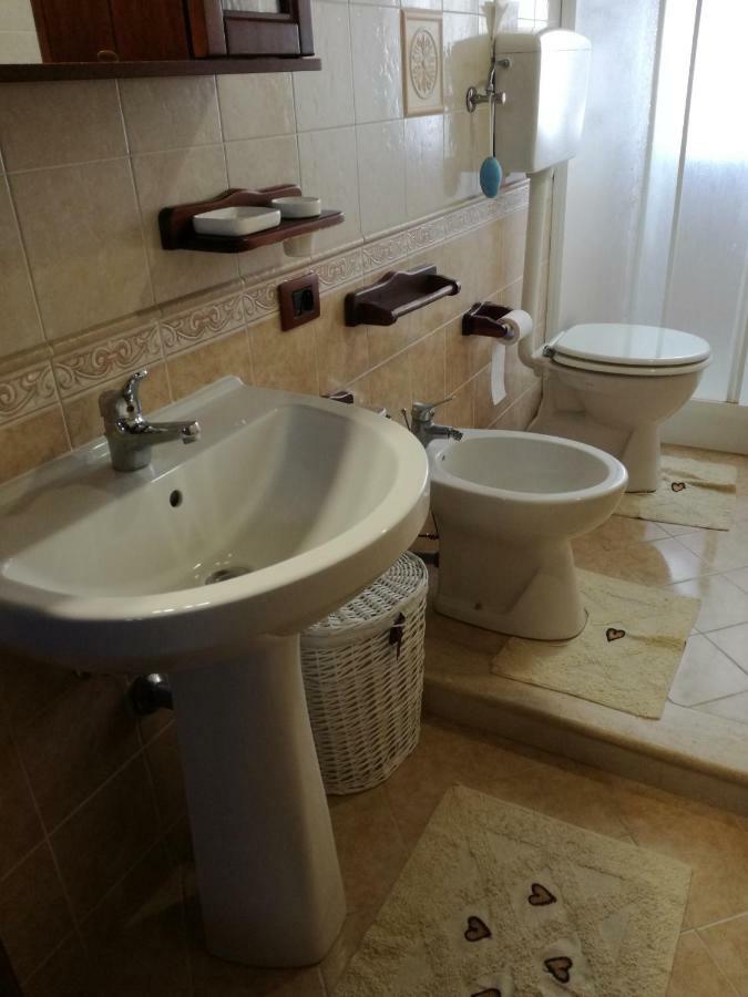 Casa Vacanze Mediterraneo Villa Tre Fontane Eksteriør billede